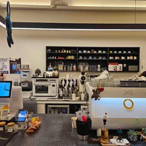 비위치드 리뷰 사진