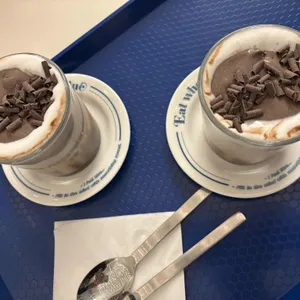 오디티 리뷰 사진