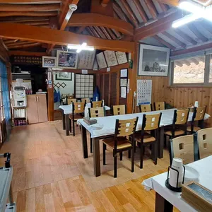 돌기와집 리뷰 사진