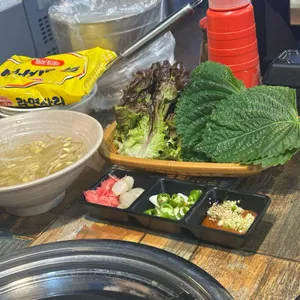 어화둥둥 대표 사진