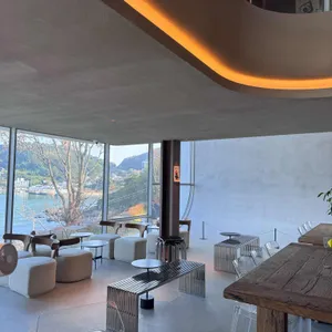 매미캐슬 리뷰 사진