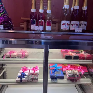 화이트브라운 대표 사진