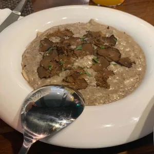 러반로제레스토랑 사진