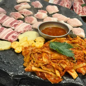 석암생소금구이 대표 사진