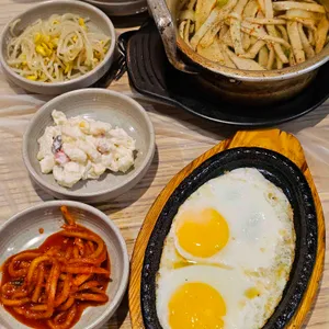 감자골닭발 사진