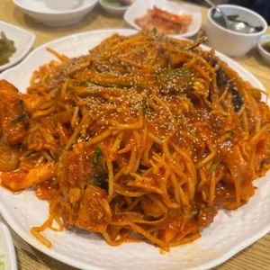 동해물과아구찜 사진 2