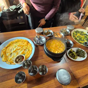 고무릉식당 대표 사진