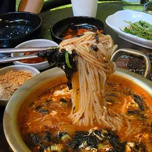 족이랑꼼이랑 사진