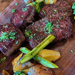 버건디 리뷰 사진