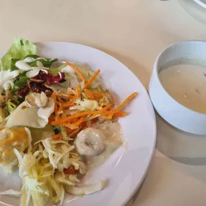 애슐리퀸즈 사진