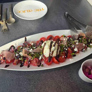 디 앨리스 사진