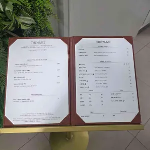 디 앨리스 리뷰 사진