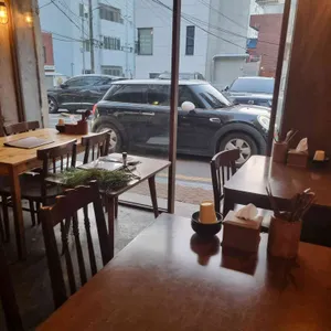 사냥꾼 대표 사진