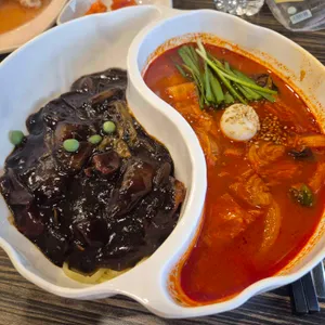 짬뽕지존 사진