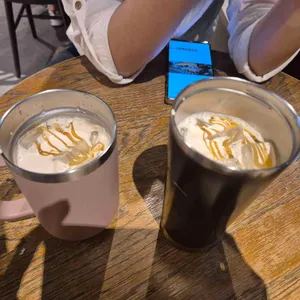 컴포즈커피 리뷰 사진