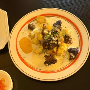 누이테이블 사진