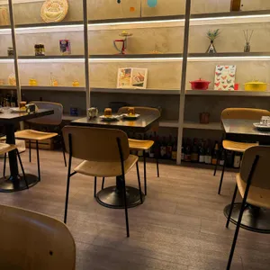 누이테이블 리뷰 사진