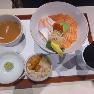 오복수산참치 사진