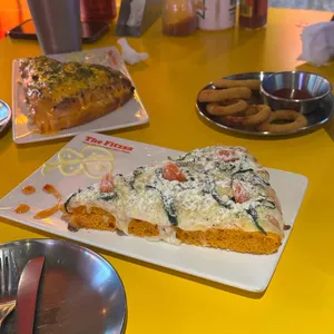 더 할랄 핏짜 홍대 사진