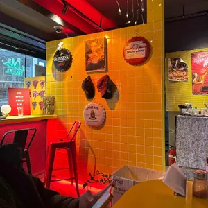 더 할랄 핏짜 홍대 리뷰 사진