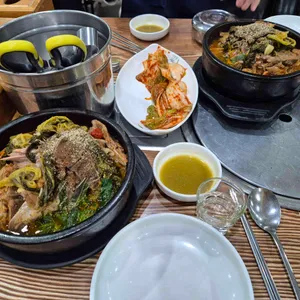 1인자감자탕 사진