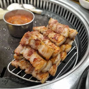 맛찬들 왕소금구이 대표 사진