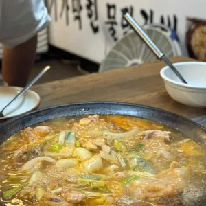 기가막힌물닭갈비 사진