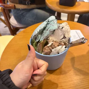 베스킨라빈스 리뷰 사진