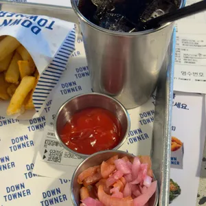 다운타우너 리뷰 사진