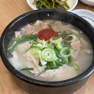 형제전통 돼지국밥 사진