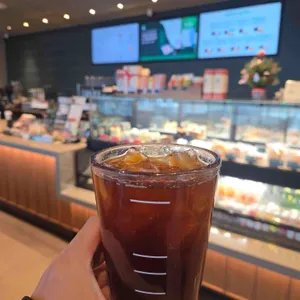 스타벅스 사진 2