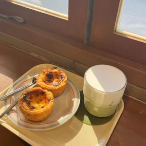 딥커피스트릿 사진