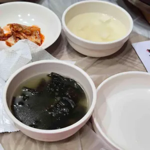 번지농장돌판아구찜 사진