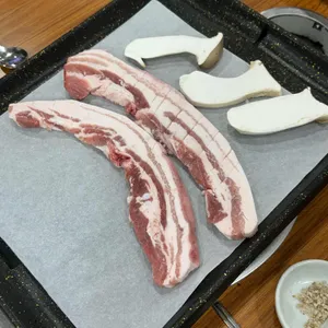 보물촌꺼먹돼지 리뷰 사진