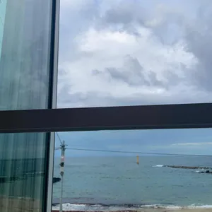 오프쇼어 리뷰 사진