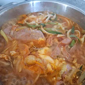 빅쭌부대찌개 사진 1