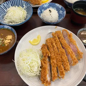 삼백돈 돈가츠 사진