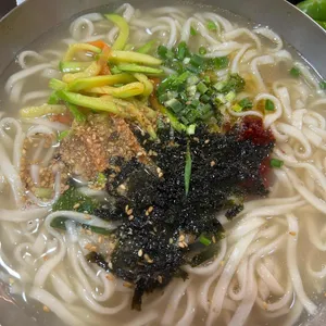 명동손칼국수보쌈 사진