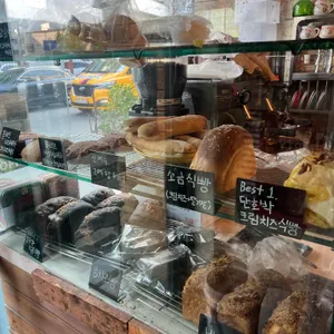 엠프티커피 리뷰 사진