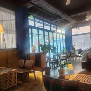 구식 커피앤드링스 리뷰 사진