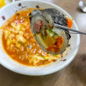 다래김밥 사진 1