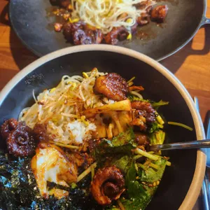 쭈미락 대표 사진