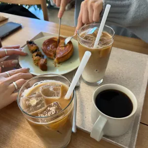 구름에 396커피 사진