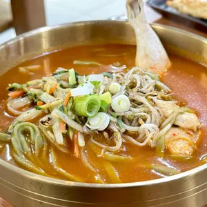 대왕암 돌미역 칼국수 사진