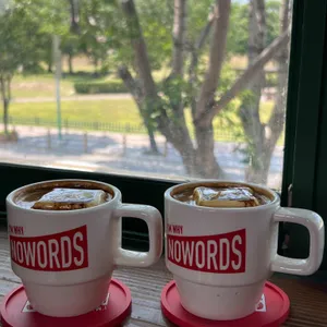 노워즈 리뷰 사진