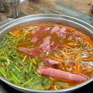 퐁당퐁당샤브칼국수 사진 1