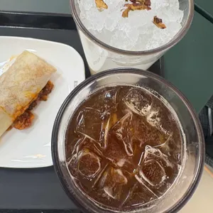 이디야 대표 사진