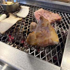 반지하 리뷰 사진