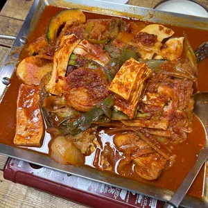 부뚜막 산채돌솥밥 사진