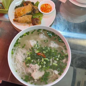 호앙비엣 사진 2